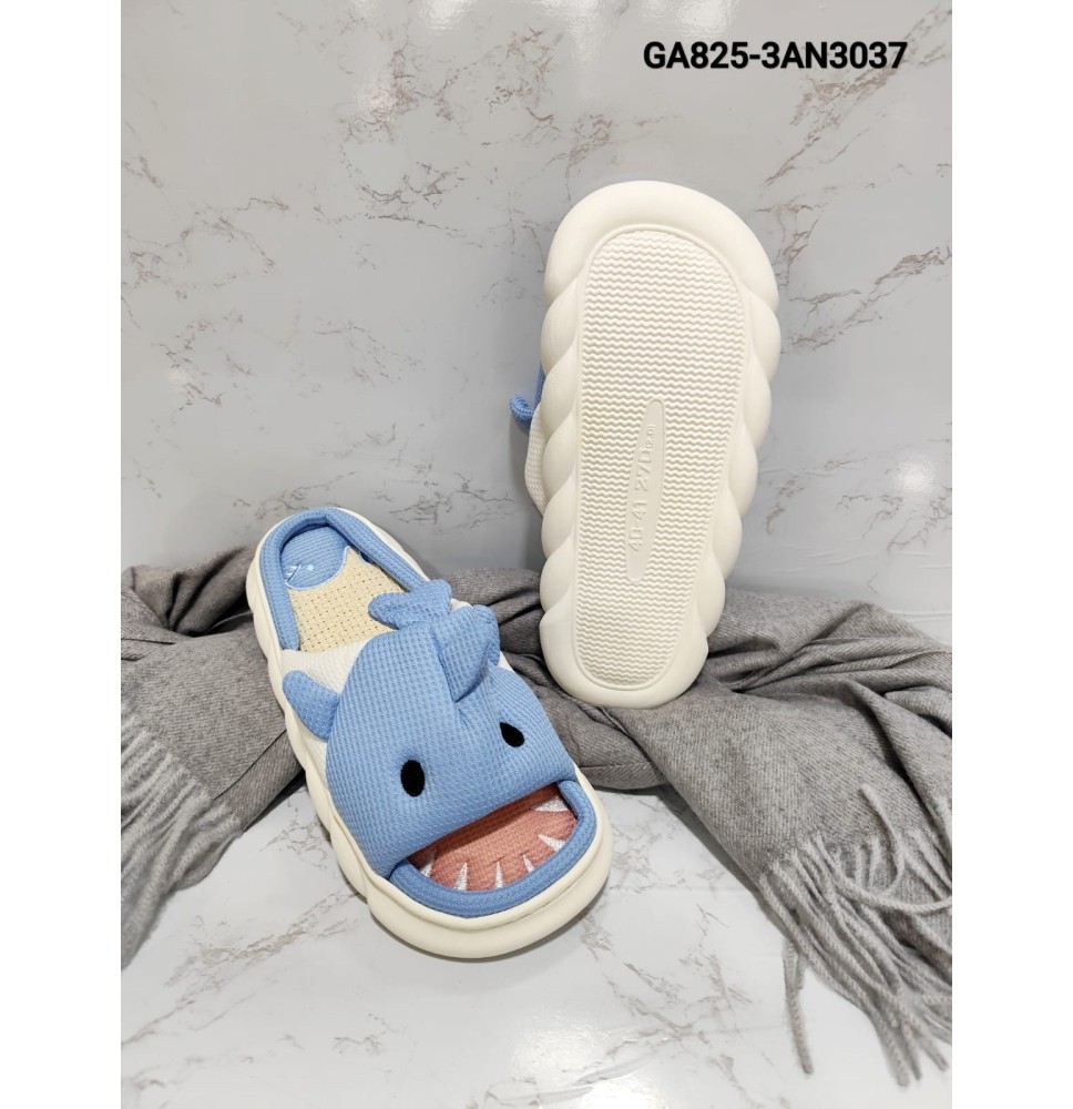 PANTUFLA TIBURON