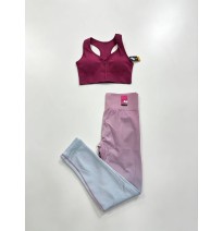 CALZA FITNESS LISO LEVANTA COLA
