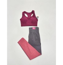 CALZA FITNESS LISO LEVANTA COLA