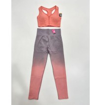 CALZA FITNESS LISO LEVANTA COLA
